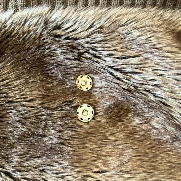 89th & Madison Y2K Vintage Faux Fur Brown Knit Collared Vest - Picture 7 of 11